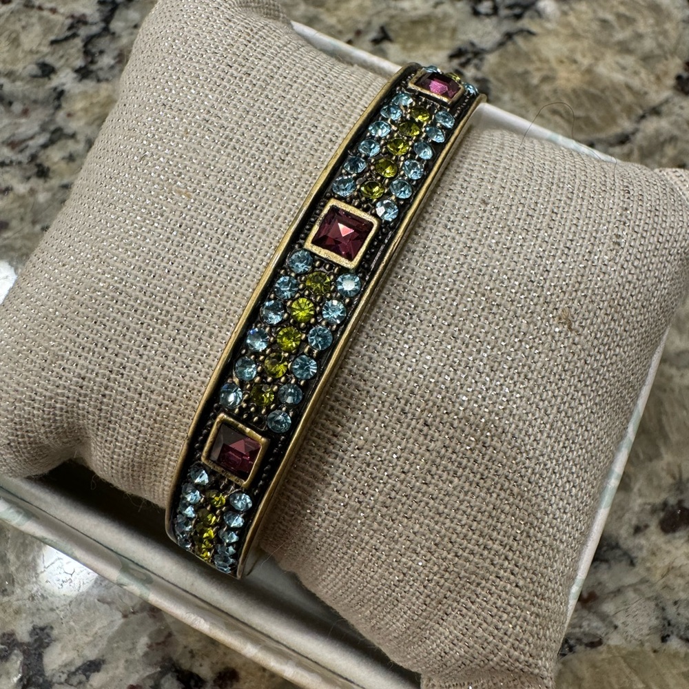 Heidi Daus Original Bangle. NWO tags.
